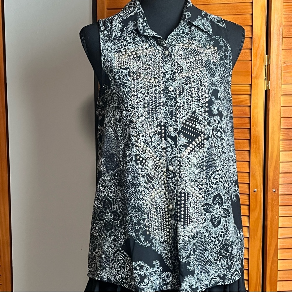 Buckle Bke Boutique Sleeveless Embellished Studded Black Blouse